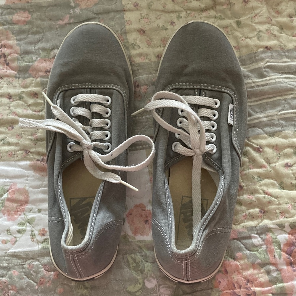 Vans Women's Classic Gray Sneakers